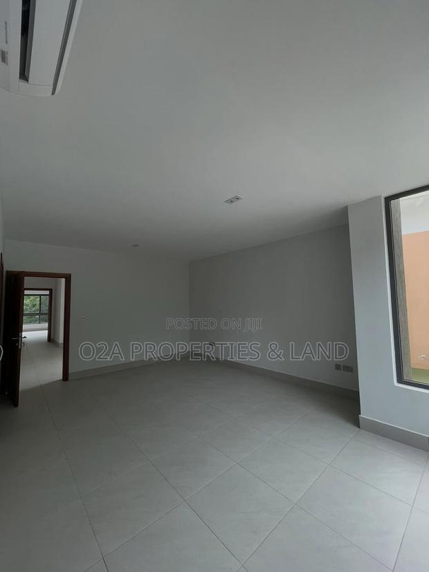 4bdrm House in Cantomments, Acquinas for sale photo 7