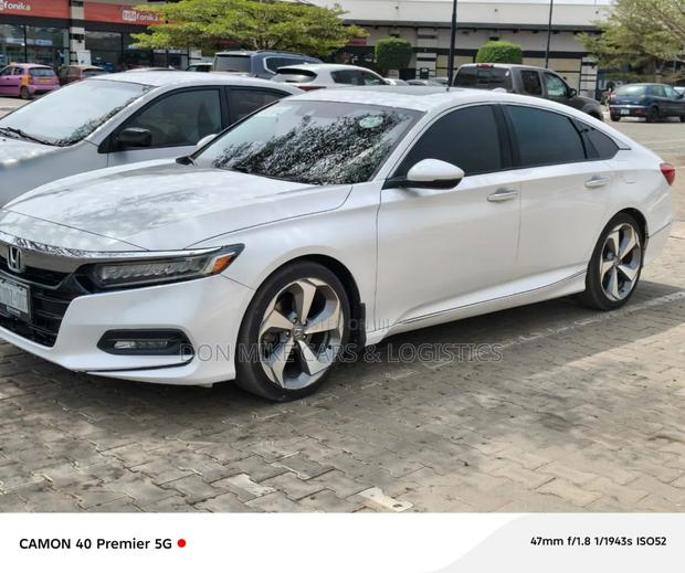 Honda Accord Sport (2.0L 4cyl Turbo 10A) 2019 White photo 7