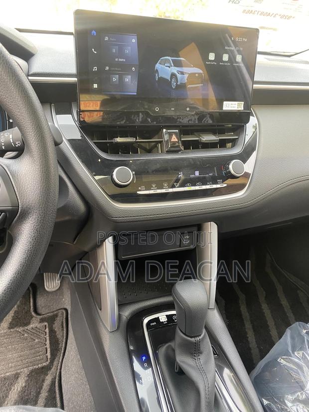 New Toyota Corolla Cross XLE 2025 Black