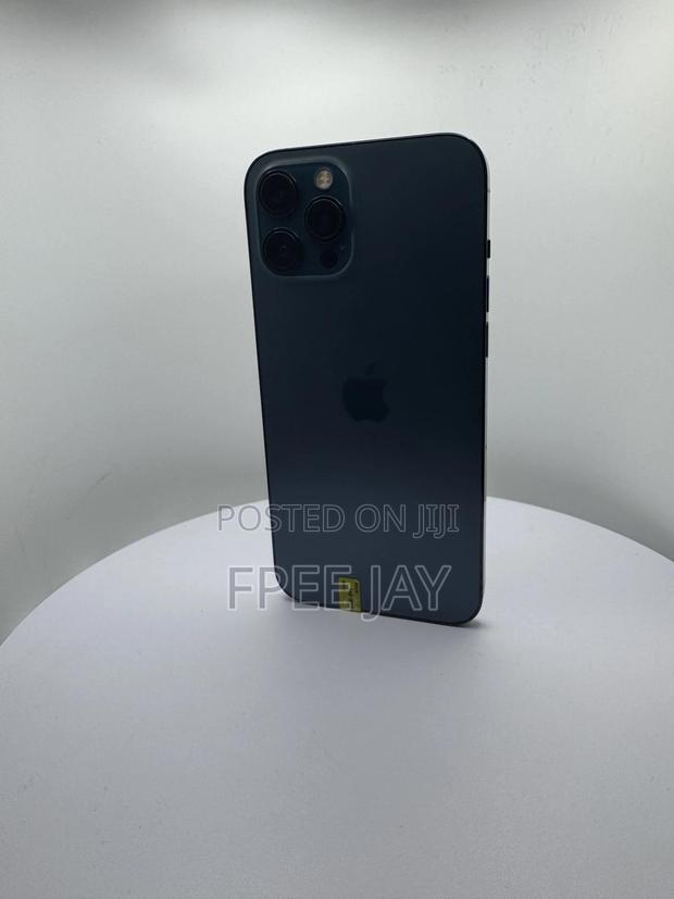 Apple iPhone 12 Pro Max 256 GB Blue photo 2