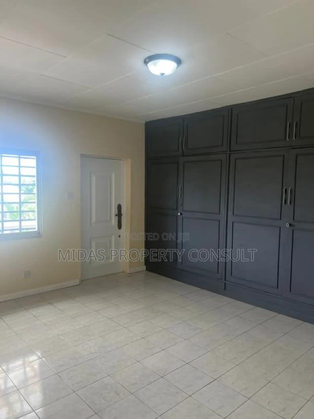 3bdrm House in Cantonment, Cantonments for rent photo 13