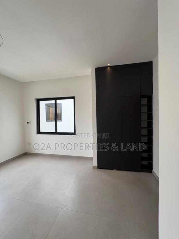 3bdrm House in East Legon Hills for sale photo 4