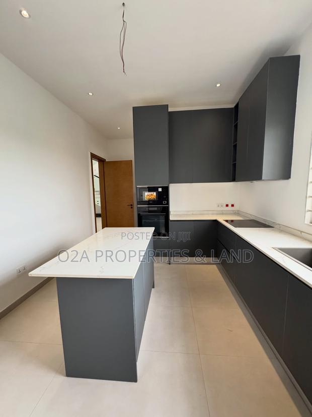 3bdrm House in East Legon Hills for sale photo 13