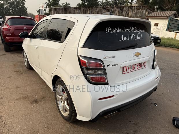 Chevrolet Sonic 2017 White