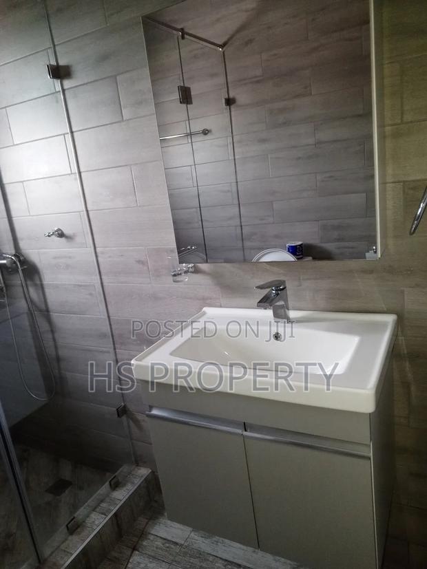 Furnished 3bdrm Penthouse in East Legon for rent photo 14
