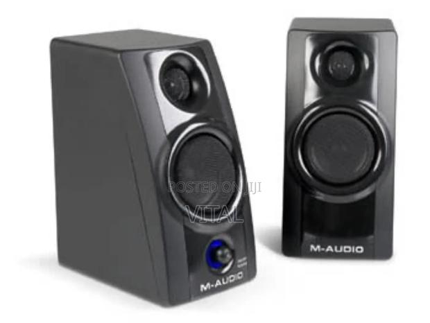 Studio Monitor /M-Audio Av 20 photo 4