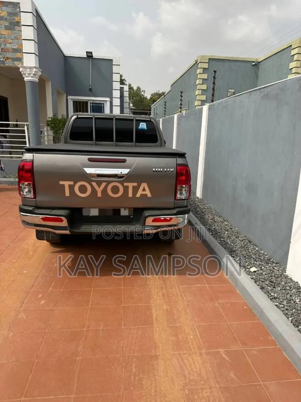 Toyota Hilux Revo Double Cab Deisel 2.4 AWD 2020 Silver