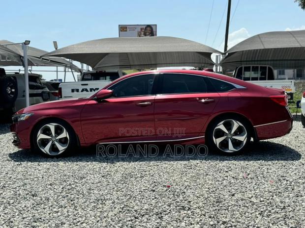 Honda Accord 2021 Red photo 2