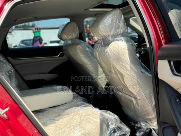 Honda Accord 2021 Red photo 5