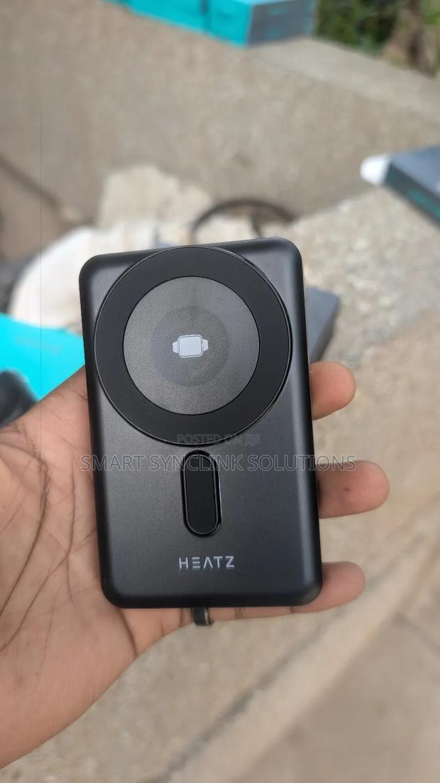 6-in-1 Wireless Fast Charger, 22.5w, 10,000mah photo 3