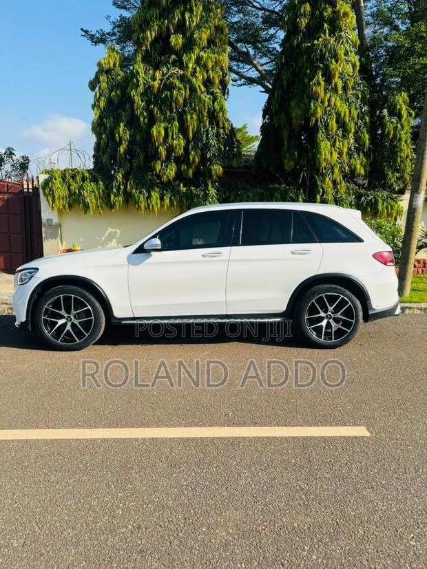 Mercedes-Benz GLC-Class 2021 White photo 3