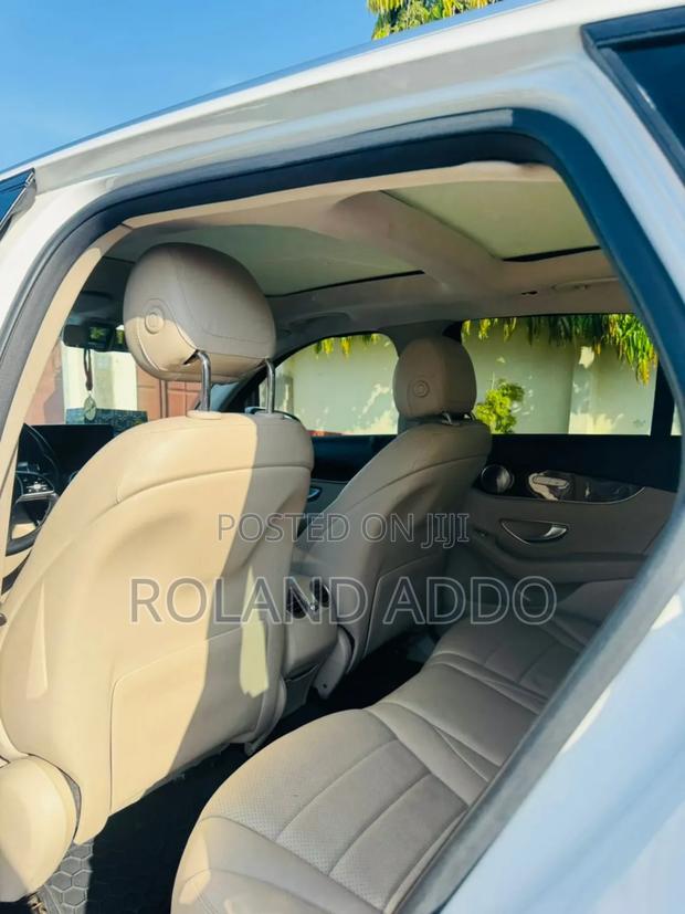 Mercedes-Benz GLC-Class 2021 White photo 7