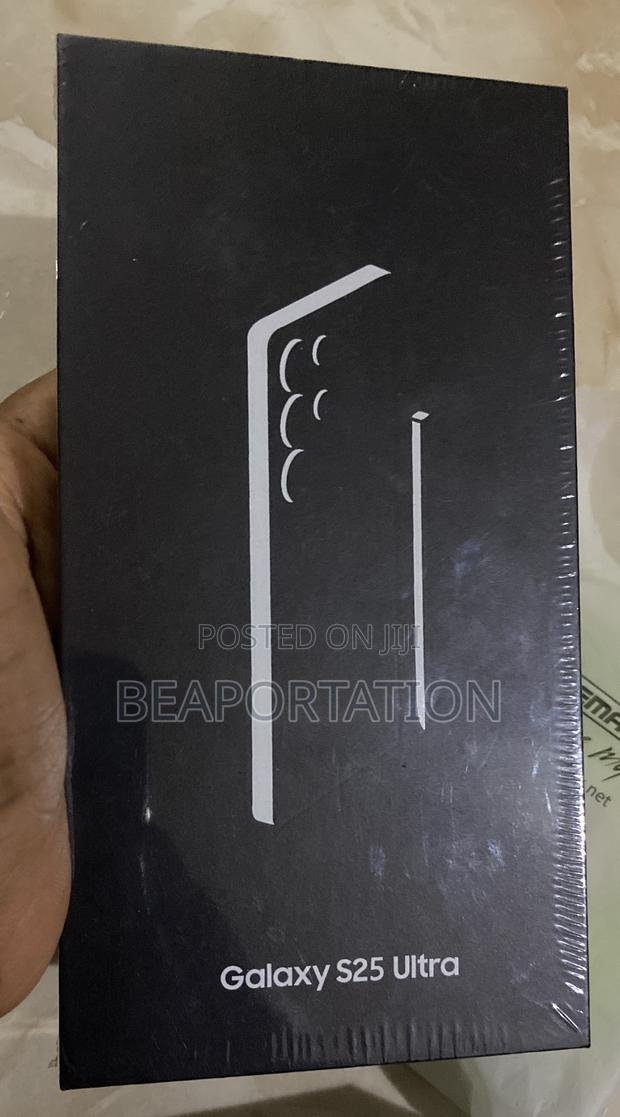 New Samsung Galaxy S24 Ultra 1 TB Black
