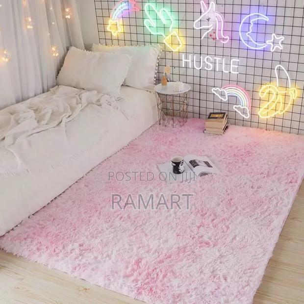 Fluffy Carpet photo 9