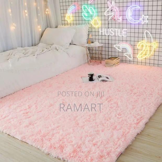 Fluffy Carpet photo 10