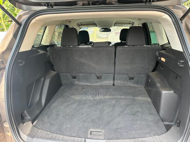 Ford Escape SE 4x4 2018 Black photo 7