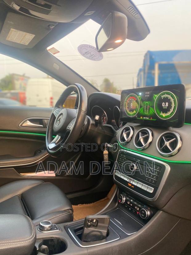 Mercedes-Benz GLA 250 2020 Black