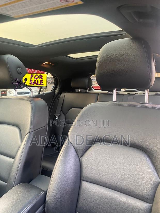 Mercedes-Benz GLA 250 2020 Black