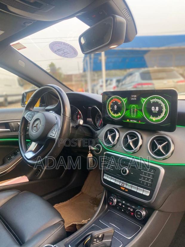 Mercedes-Benz GLA 250 2020 Black