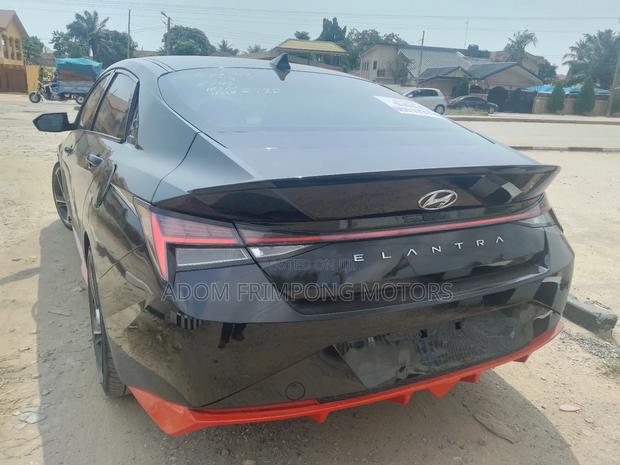 Hyundai Elantra N-Line 2022 Black photo 6
