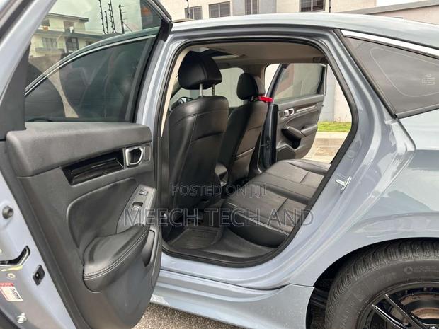 Honda Civic Touring 2022 Gray photo 7