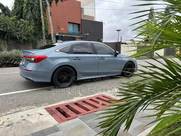 Honda Civic Touring 2022 Gray photo 4