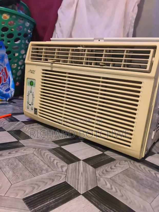 Window Air Conditioner photo 3