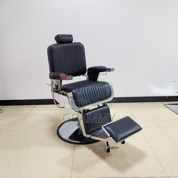 Classic Adjustable Hydraulic Barber Chair