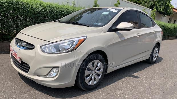 Hyundai Accent SE Sedan 2016 Beige