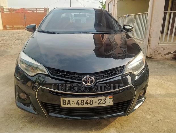 Toyota Corolla S 4dr Sedan (1.8L 4cyl CVT) 2016 Black