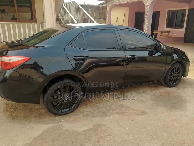 Toyota Corolla S 4dr Sedan (1.8L 4cyl CVT) 2016 Black