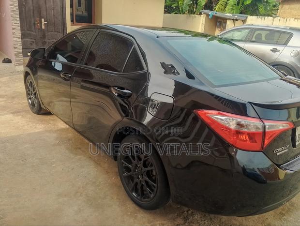 Toyota Corolla S 4dr Sedan (1.8L 4cyl CVT) 2016 Black
