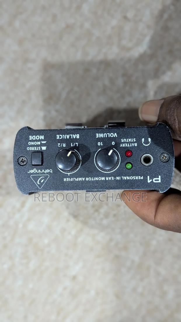Powerplay P1 Personal in-Ear Monitor Amplifier