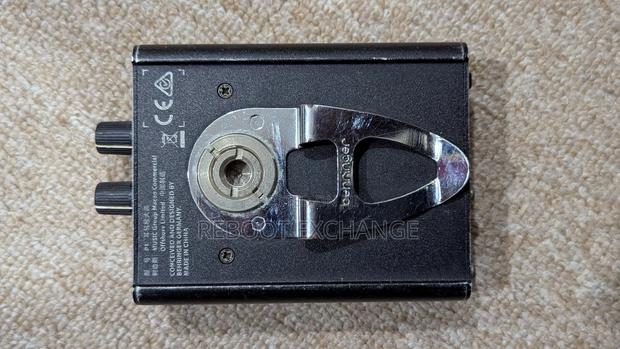 Powerplay P1 Personal in-Ear Monitor Amplifier photo 2