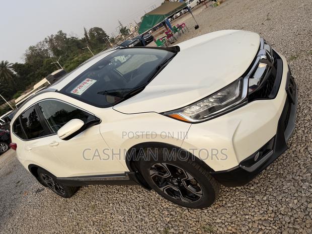 Honda CR-V Touring AWD 2018 White