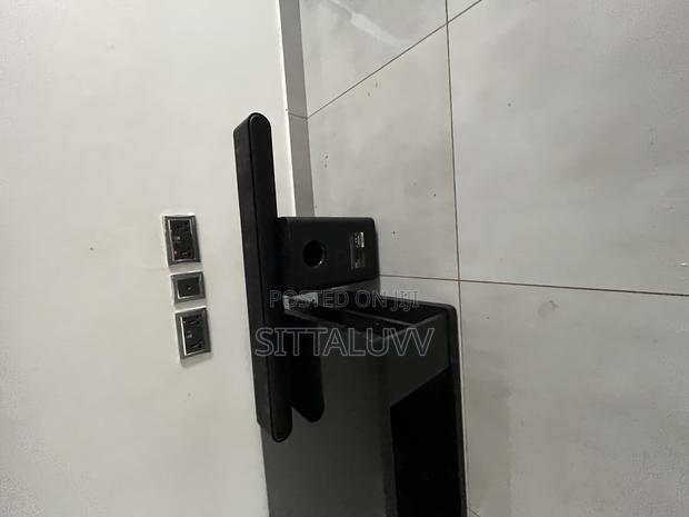 TLC Tv 75 Inches and Sound System