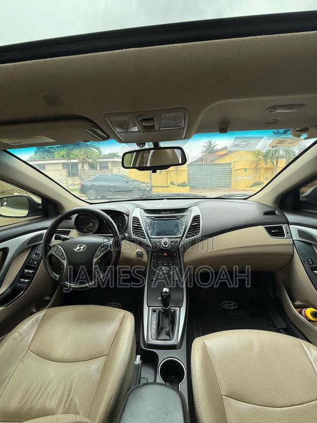 Hyundai Elantra 2014 White