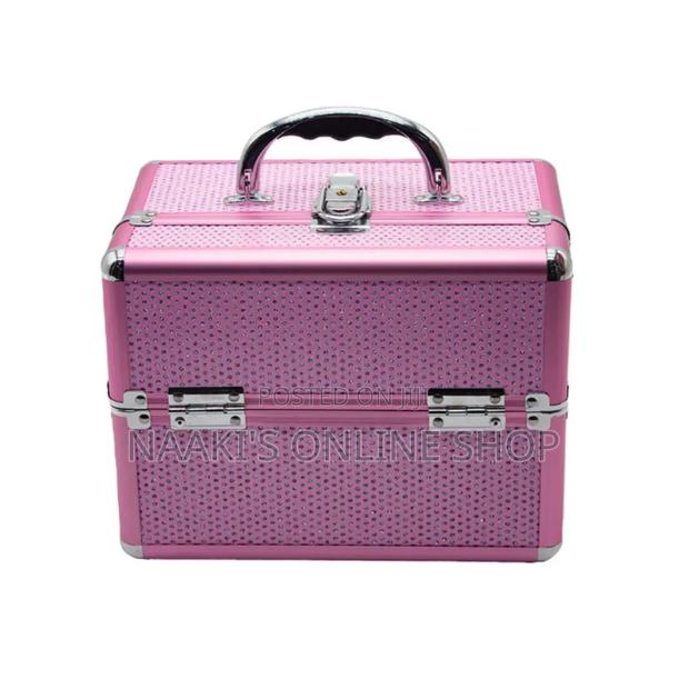 Waterproof Artists Makeup Box photo 3