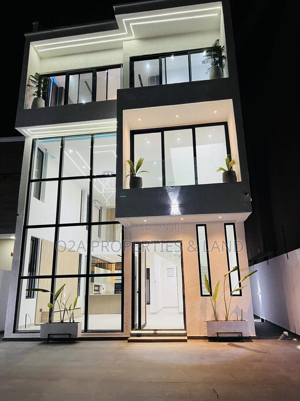 4bdrm Penthouse in Nanakrom, Nmai-Dzorn for sale