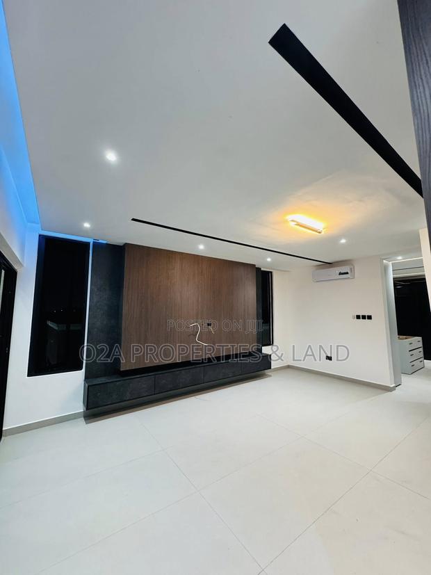4bdrm Penthouse in Nanakrom, Nmai-Dzorn for sale photo 7