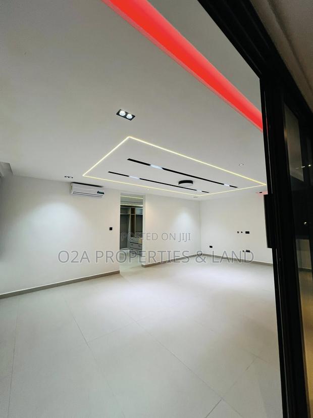 4bdrm Penthouse in Nanakrom, Nmai-Dzorn for sale photo 8