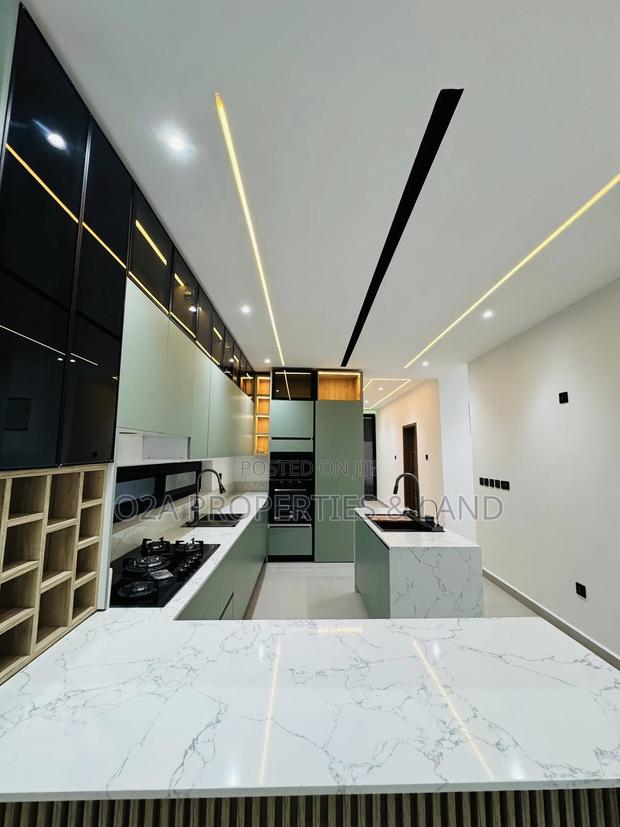 4bdrm Penthouse in Nanakrom, Nmai-Dzorn for sale photo 14