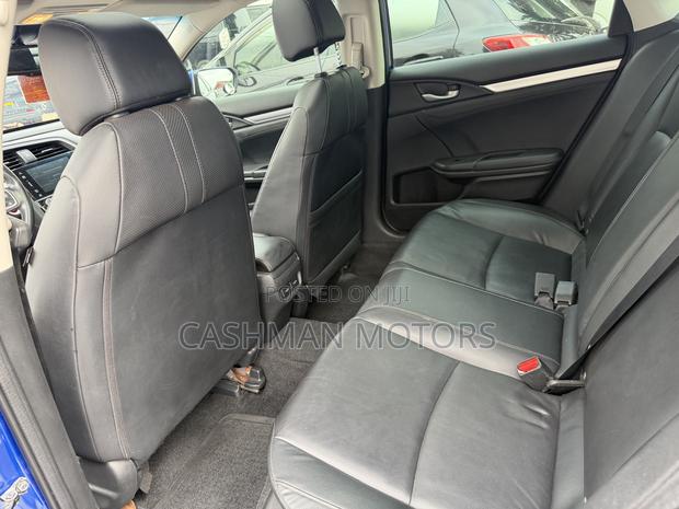 Honda Civic Touring Sedan 2018 Blue