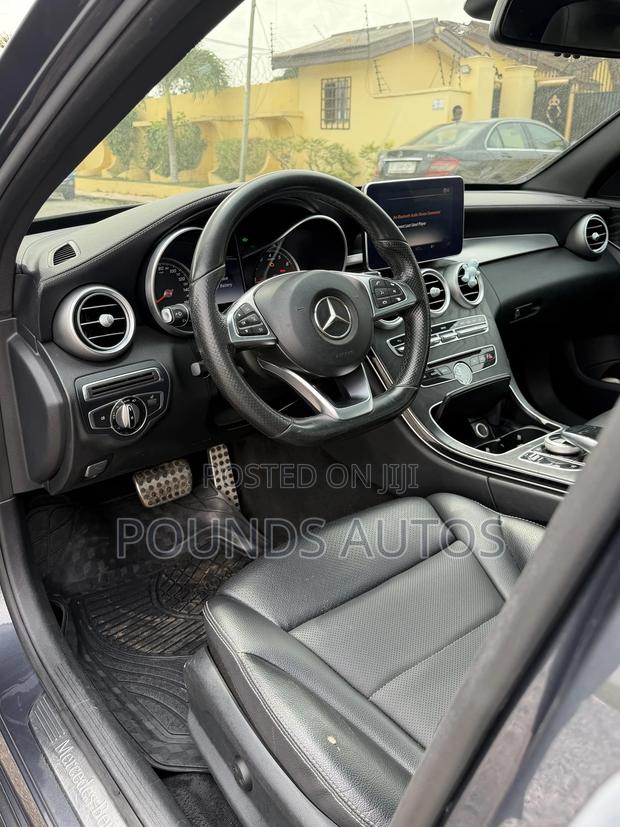 Mercedes-Benz C300 Sport 4Matic Sedan AWD (2.0L 4cyll 7A) 2016 Gray