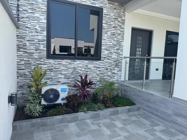 3bdrm House in Tseaddo for rent photo 11