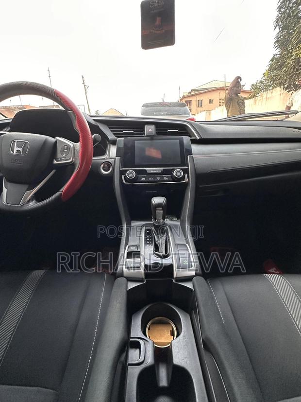 Honda Civic EX 4dr Sedan (2.0L 4cyl) 2017 White