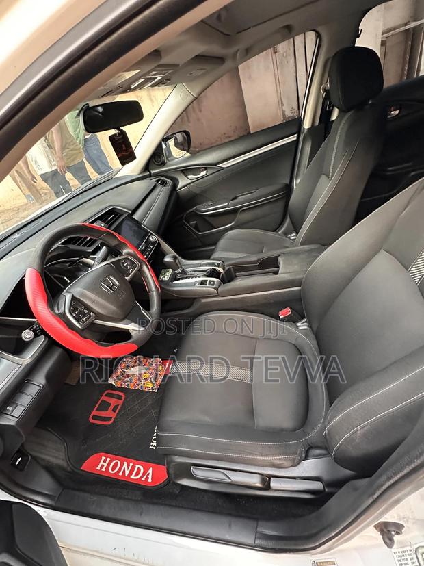 Honda Civic EX 4dr Sedan (2.0L 4cyl) 2017 White