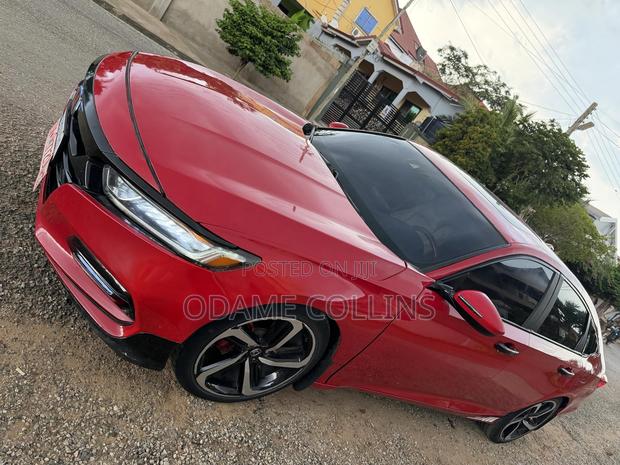 Honda Accord Sport 2.0T 2018 Red photo 7