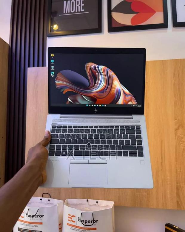 Laptop HP EliteBook 840 G6 8GB Intel Core I5 SSD 256GB photo 2