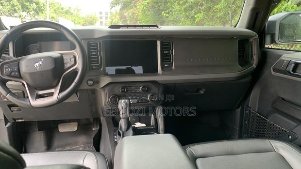 Ford Bronco 2.3 AWD 5 doors 2024 Green